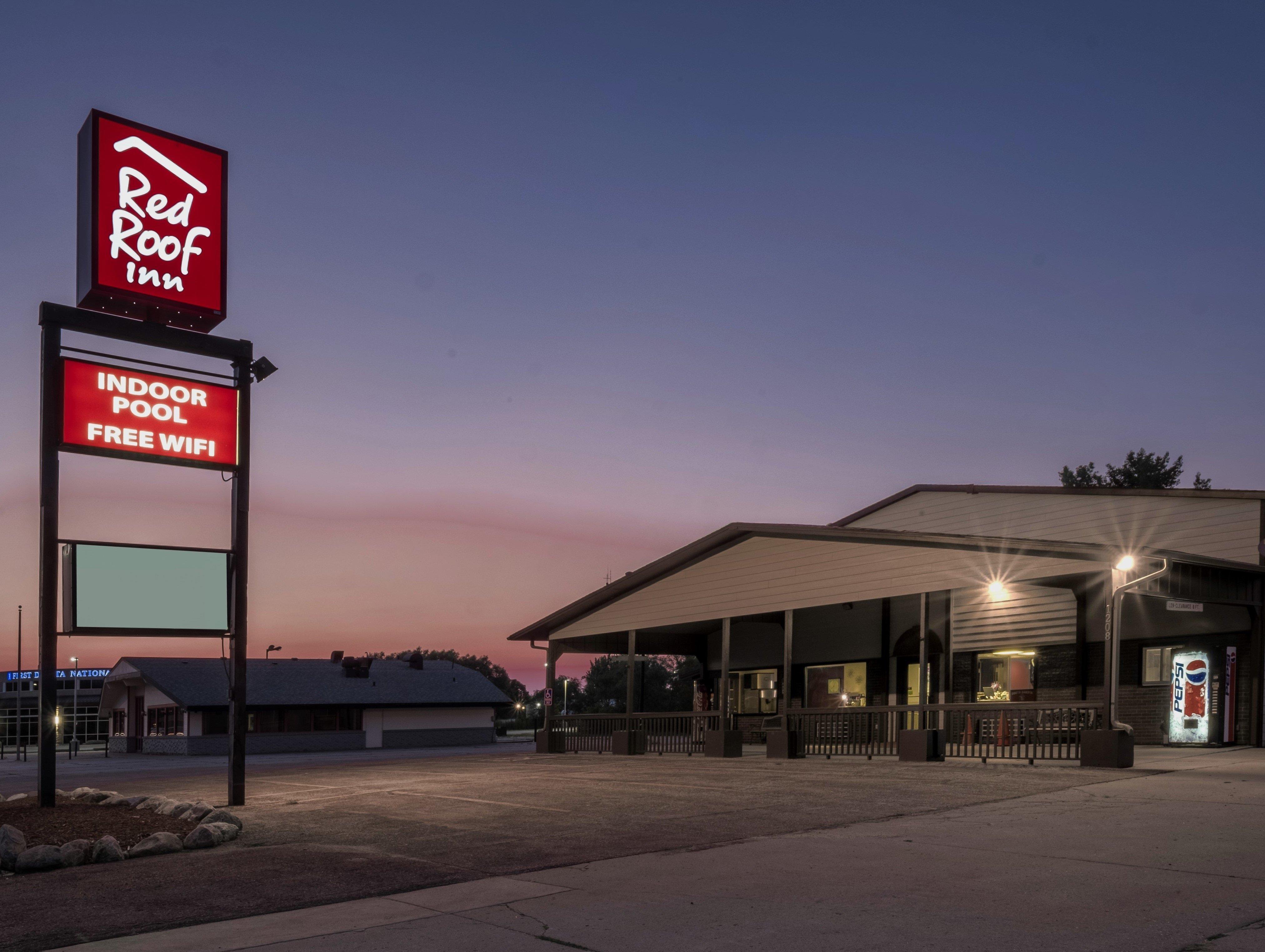 Red Roof Inn Vermillion - U Of South Dakota Exterior foto